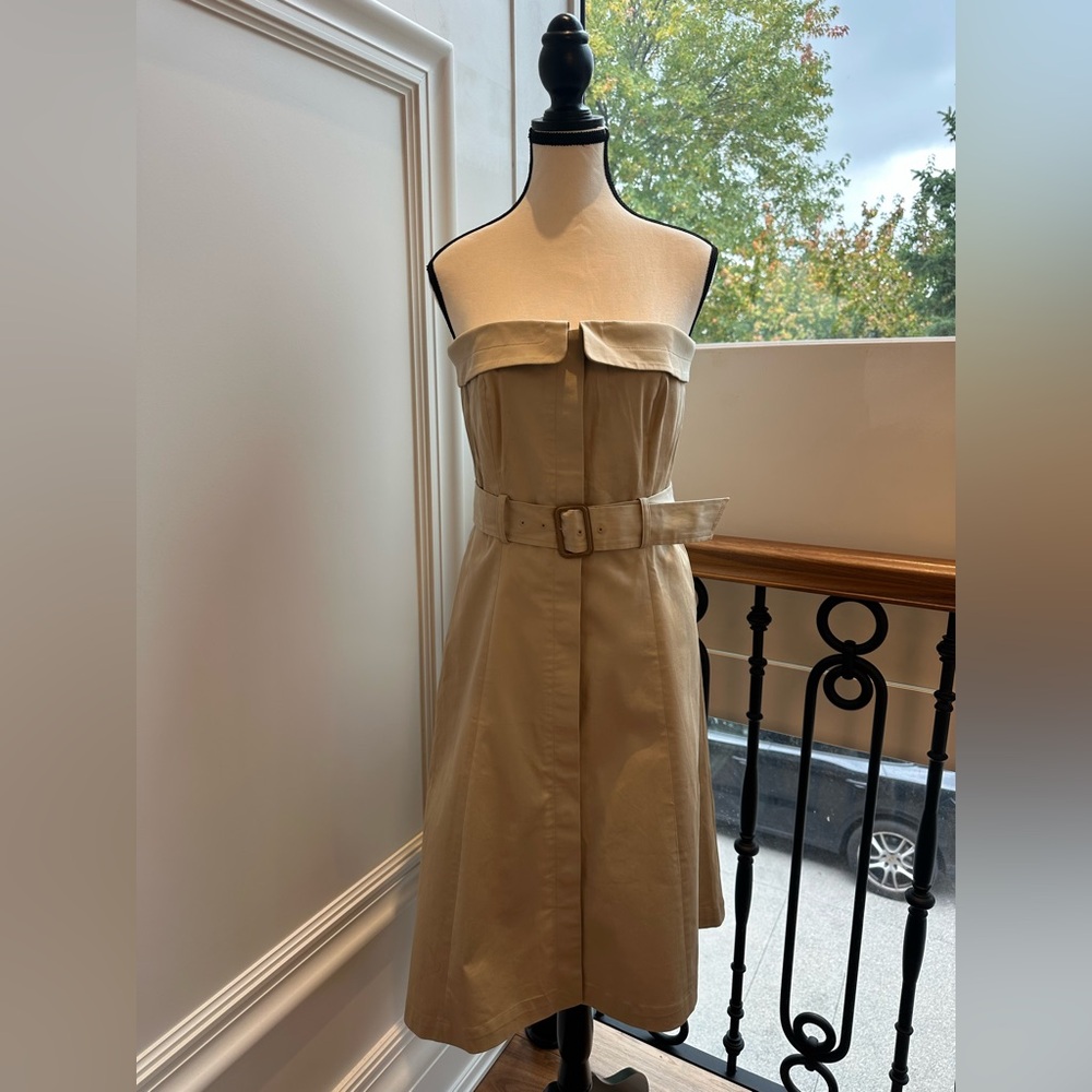 Banana Republic NWOT Asymmetrical Utility Trench Belt Strapless Dress (Size 4) - Picture 2 of 6